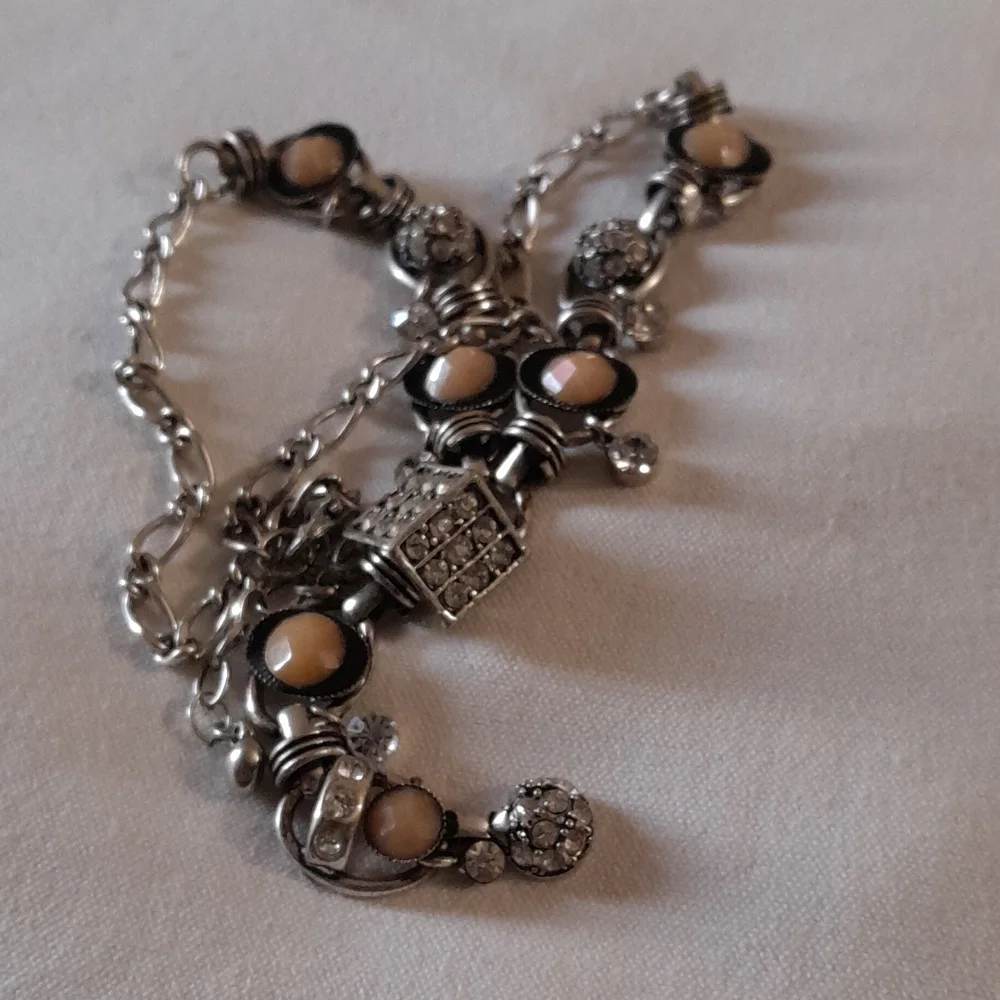 Necklace - Picture 4 of 4